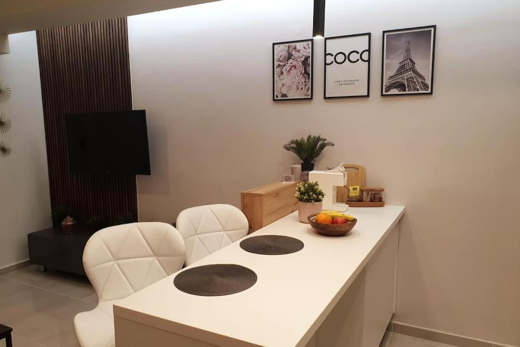 Pleasantstay City Appartement 테살로니키 외부 사진